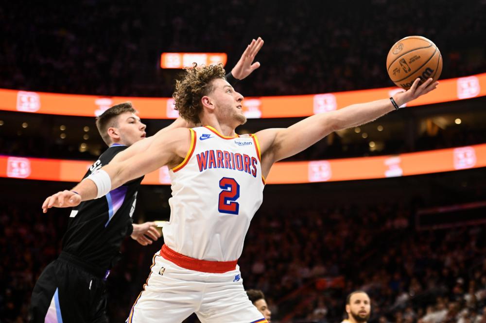 队在关键时 队在关键时