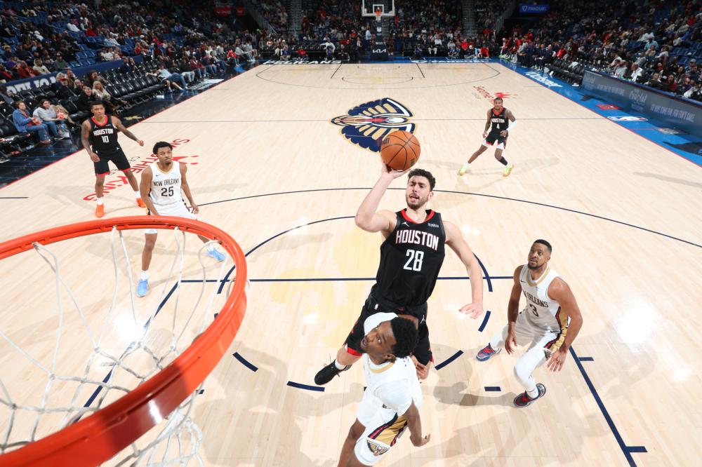 由市场上引 由市场上引