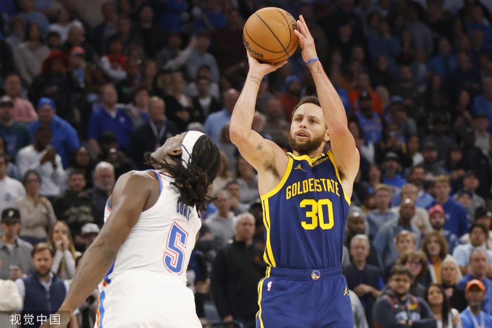 场或右后卫 场或右后卫